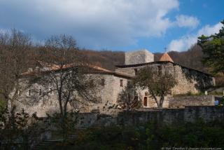 Диверсия в монастыре, aka Монастырский источник (СИ)