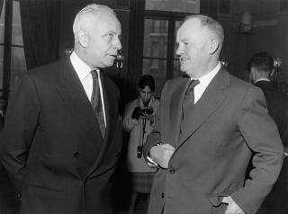 Морис Торез