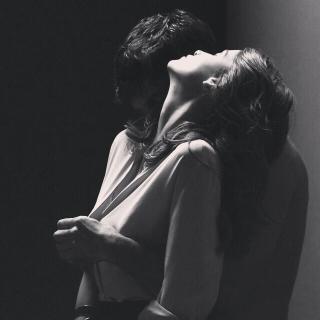 В темноте все кошки серые